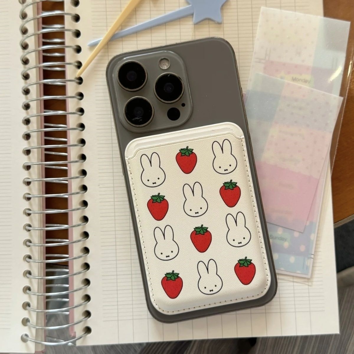 Kawaii Miffy Rabbit Magnetic C - đánh giá và giá Strawberry Huller